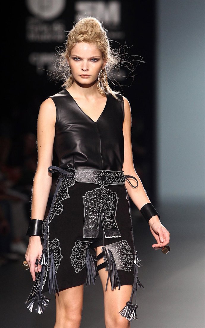 Modelo de Nicolás Vaudelet en Cibeles Madrid Fashion Week