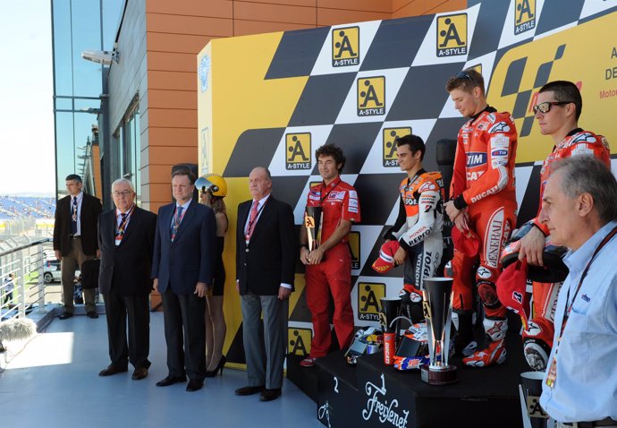Su Majestad El Rey ha presenciado el Gran Premio de Aragón en Alcañiz (Teruel)