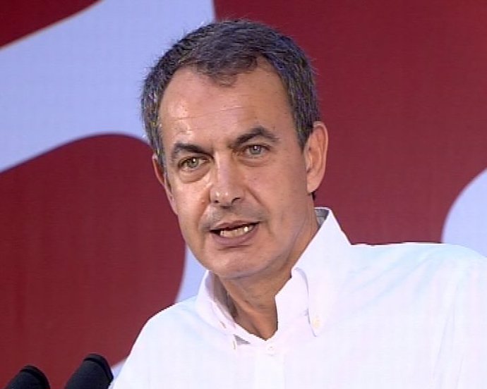Zapatero defiende debate identitario 