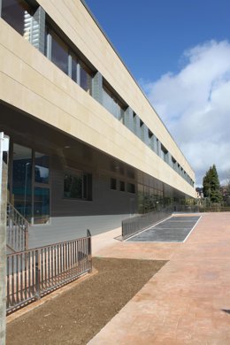 Fachada del nuevo centro del Alzheimer