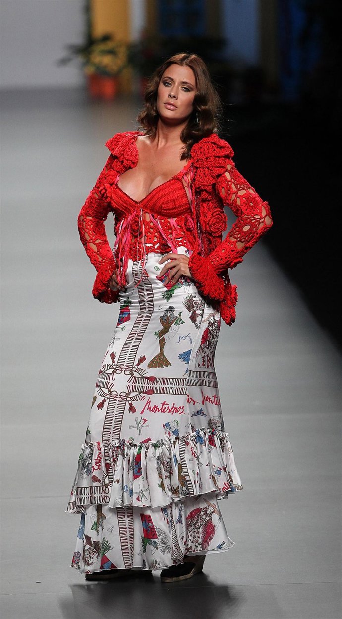 Modelo de Francis Montesinos en Cibeles Madrid Fashion Week