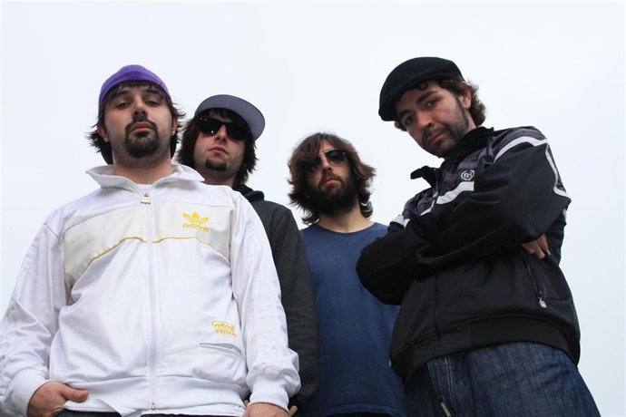 Dark la eMe Quartet.