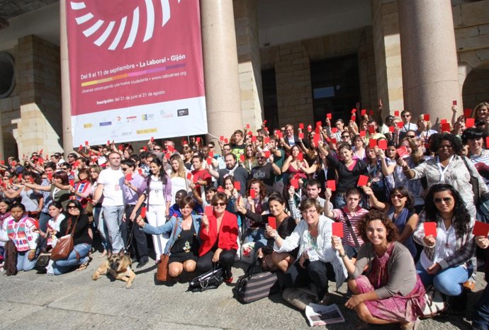 Fotos Campaña Contra Maltrato Cabueñes 2010