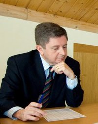 Miranda dice que el Gobierno foral mantiene "permanentemente" contactos con el Estado para cerrar el Convenio Económico