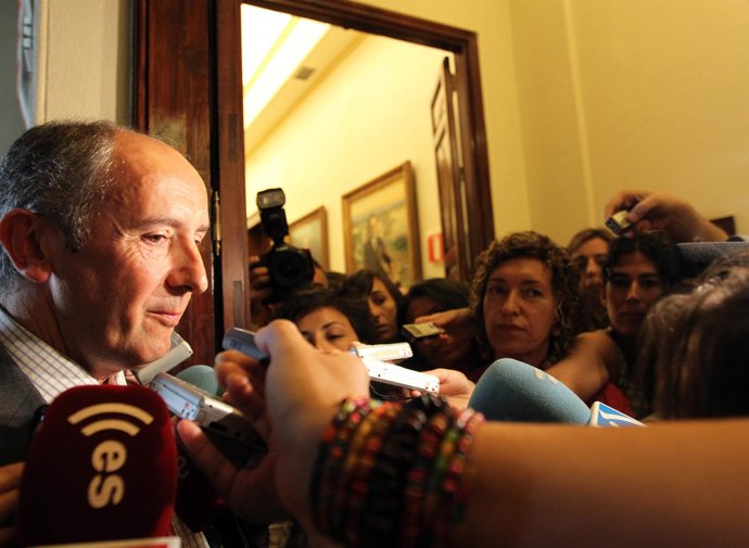 portavoz parlamentario del PNV, Josu Erkoreka