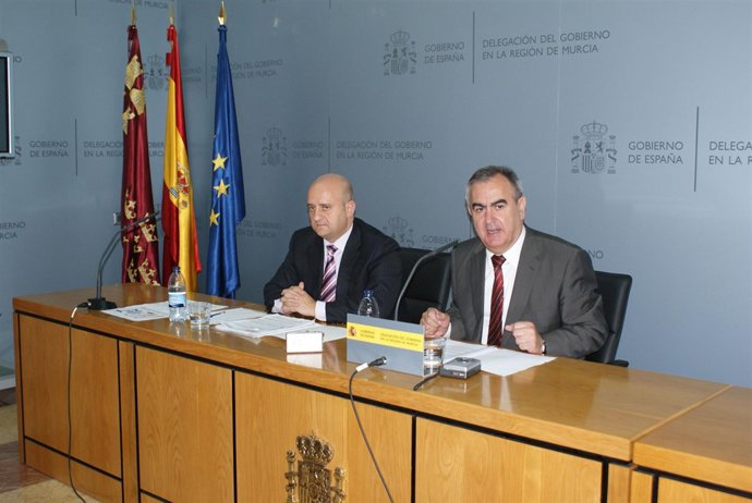 El delegado del Gobierno y el delegado de Aemet