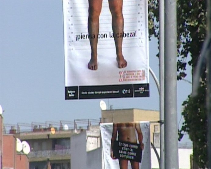Menos publicidad y más multas contra prostitución