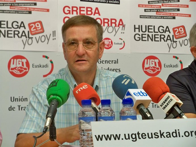 Dámaso Casado en rueda de prensa en Bilbao