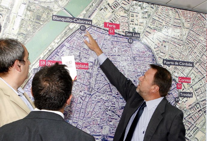 El alcalde detalla los pormenores del plan.