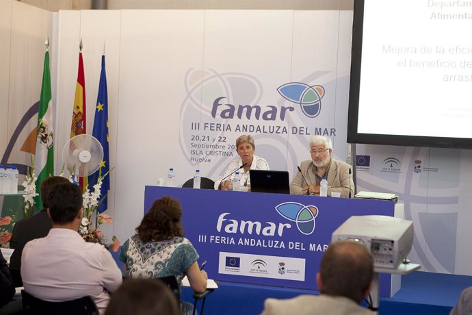  La directora general de Pesca y Acuicultura de la Consejería de  Agricultura y 