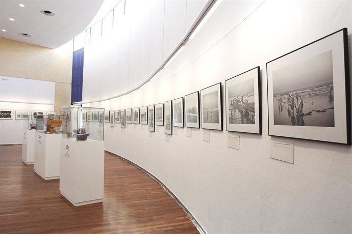  Imagen de  la V Muestra de Imágenes Tradicionales de la Pesca, expuesta 