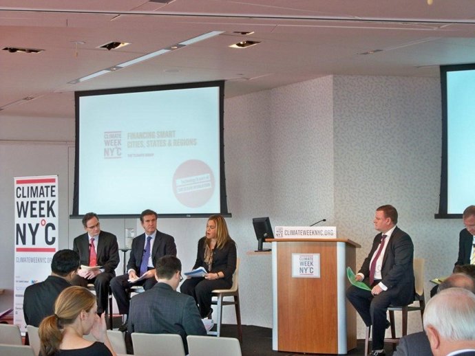 Mesa redonda en Nueva York