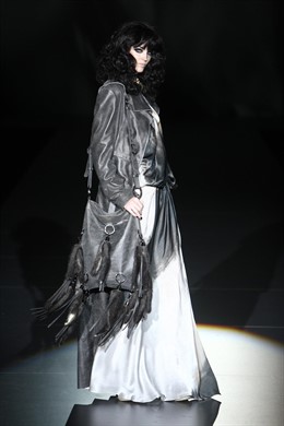 Modelo de Roberto Verino en Cibeles Madrid Fashion Week