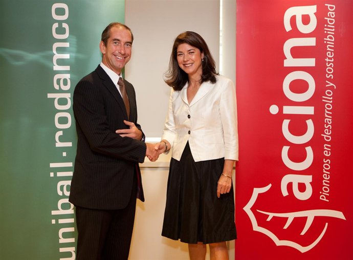 El director general de Unibail-Rodamco y la presidenta de Acciona Energía