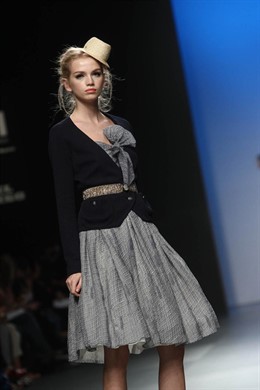 Modelo de Kina Fernández en Cibeles Madrid Fashion Week