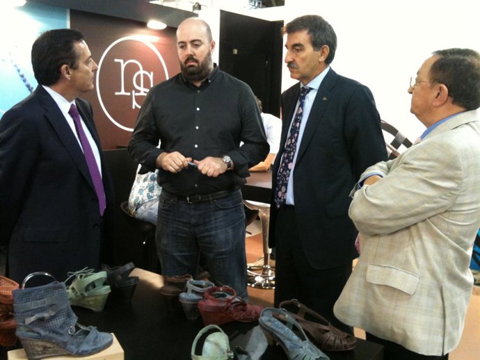 Momento de la visita a la feria de Milán