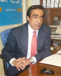 El PP critica el "retraso" en la puesta en marcha del transporte urbano