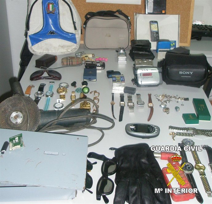 Efectos robados en Montijo