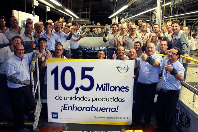 Figueruelas fabrica el coche número 10,5 millones