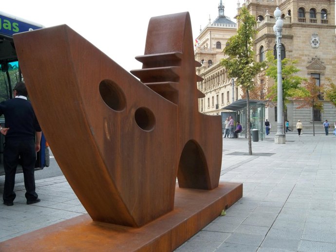 'Barco' una de las obras que Juan Méjica expone desde hoy en Valladolid