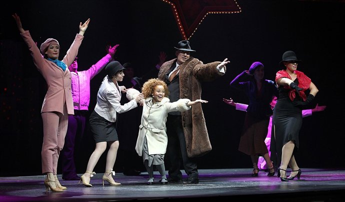 Un momento del musical 'Annie'