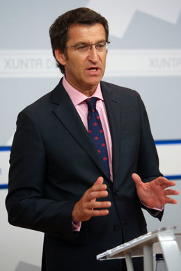 alberto nunez feijoo informa en rolda de prensa dos asuntos tratados na reunion 