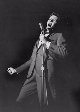 El cantante Eddie Fisher