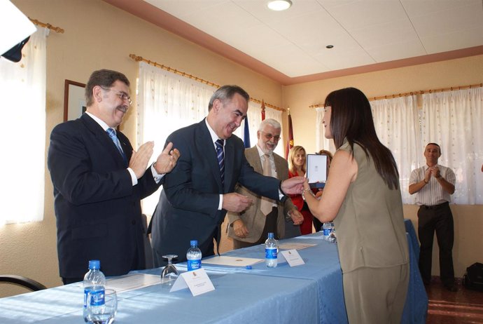 González Tovar preside los actos