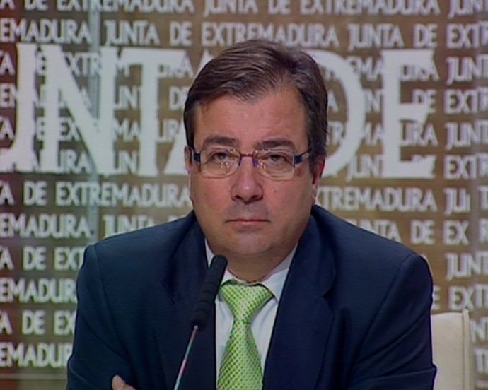 Fernández Vara en rueda de prensa del consejo de gobierno de la junta de Extrema