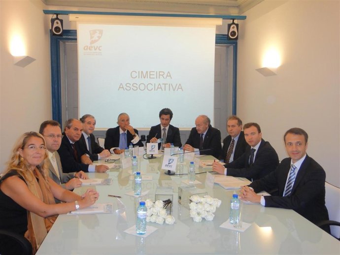 Reunión para abordar los peajes lusos