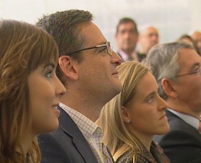 Antonio Basagoiti y Amaya Fernández