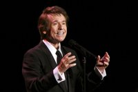 Raphael, a través de su familia y compañeros