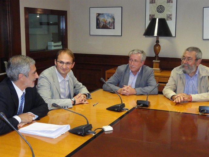 REUNIÓN DE GASPAR LLAMAZARES Y JOAN HERRERA CON FERNANDÉZ TOXO Y CÁNDIDO MÉNDEZ
