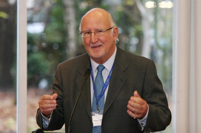 presidente de csif, domingo fernández