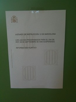 Cartel juicios suspendidos 29-S