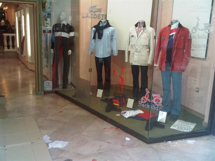 Imagen de uno de los comercios de Huelva afectados