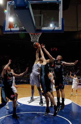 Estudiantes-Real Madrid 