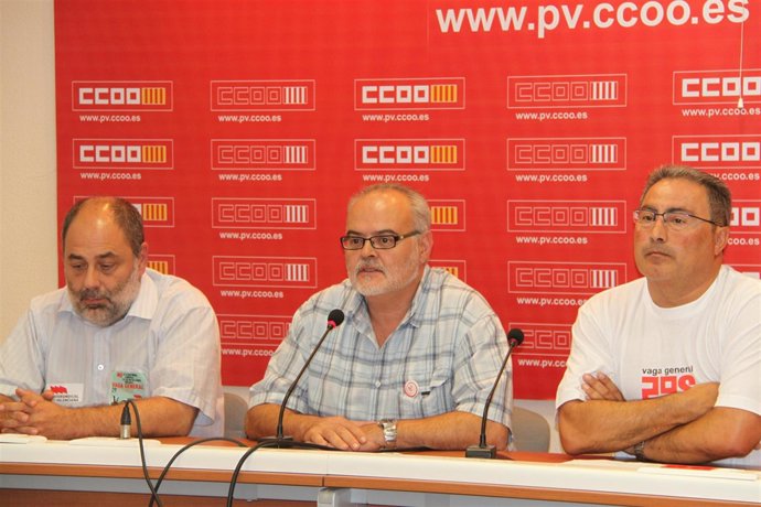Secretarios generales de IV, UGT-PV y CCOO-PV en la rueda de prensa.