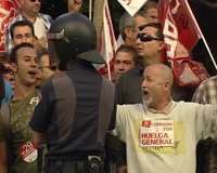 Un total de 38 detenidos y 1.500 identificados, balance de las primeras 12 horas de huelga