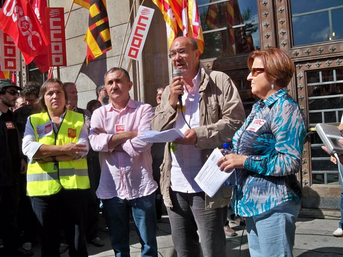 Los secretarios generales de CC.OO., UGT, Usoc y CSC en Catalunya
