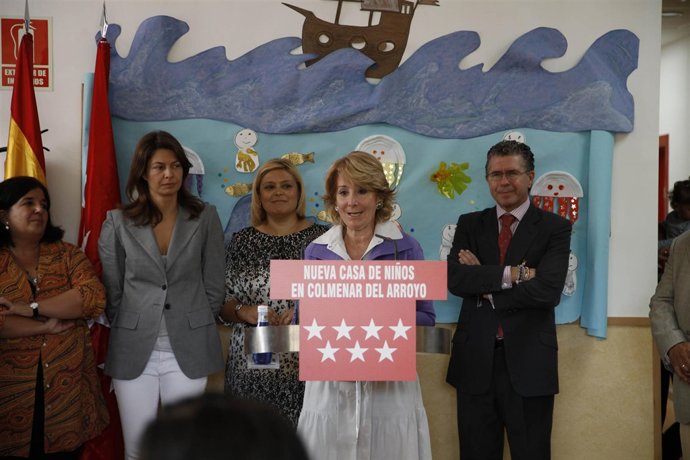 Inauguración de una Casa de Niños