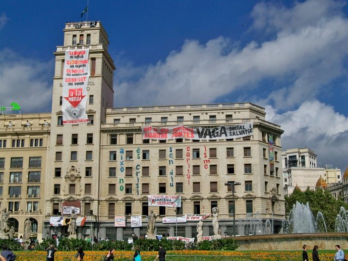 La antigua sede de Banesto en Plaza Catalunya 
