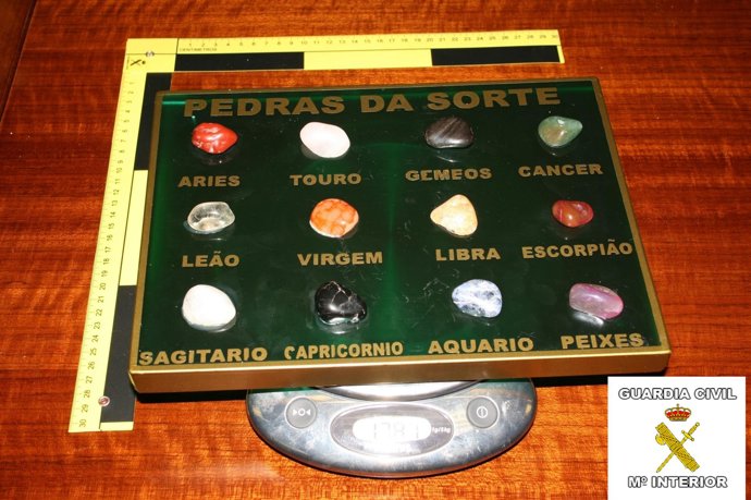 Marco en el que se ocultaba la droga.