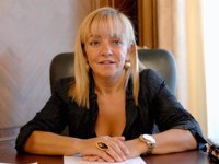 Isabel Carrasco asegura que Evaristo del Canto sería un presidente "acertado" para la entidad fusionada