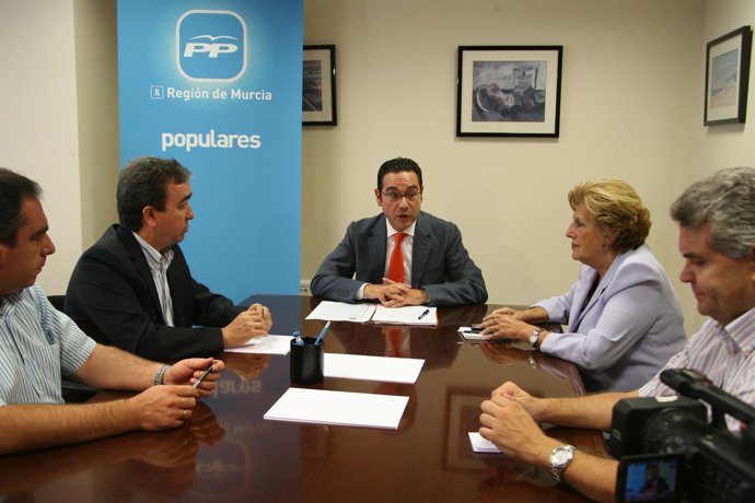Reunión entre PP y ANPE