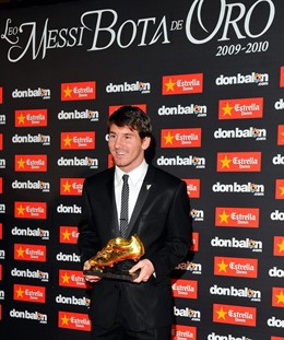 Messi recibe la Bota de Oro