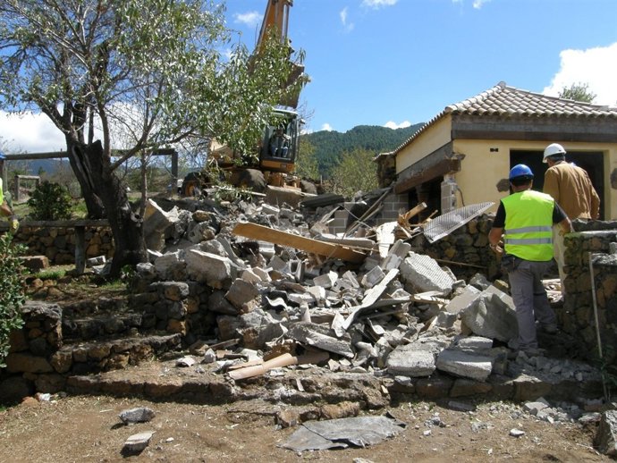 Vivienda derribada.