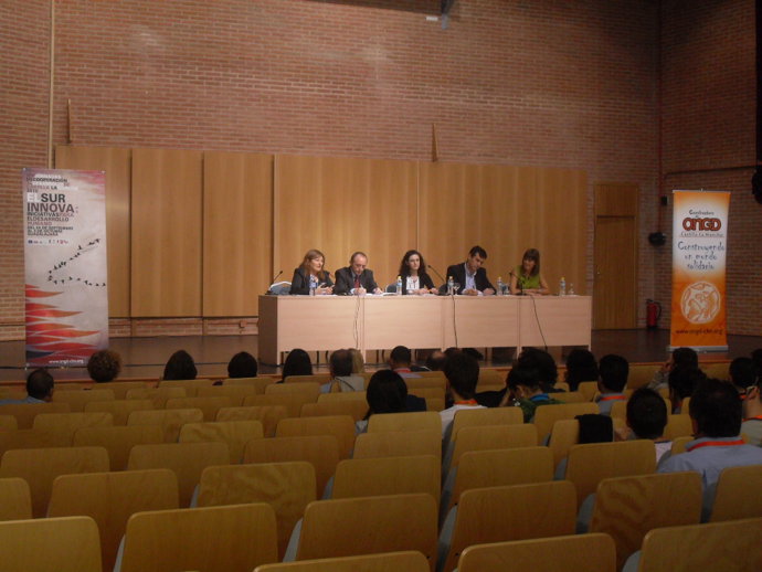 VLUU L100, M100  / Samsung L100, M100