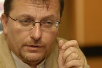 IU dice que las cuentas son "especialmente negativas para Asturias" y complican la elaboración de las regionales