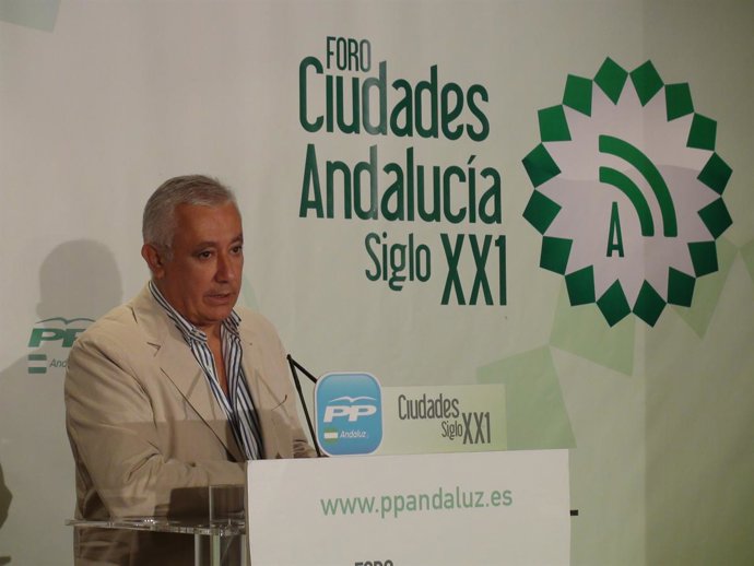 Fotos Arenas (PP) Foro Ciudades S. XXI Jerez (01 10 10)